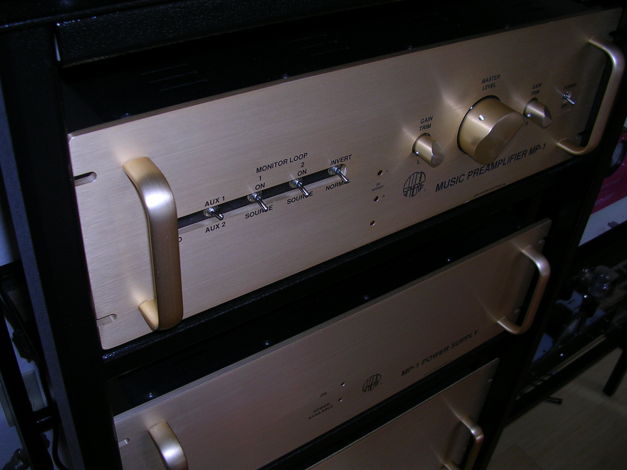 ATMA SPHERE MP-1 with POWER SUPPLY GOLD WITH PHONO STAG...