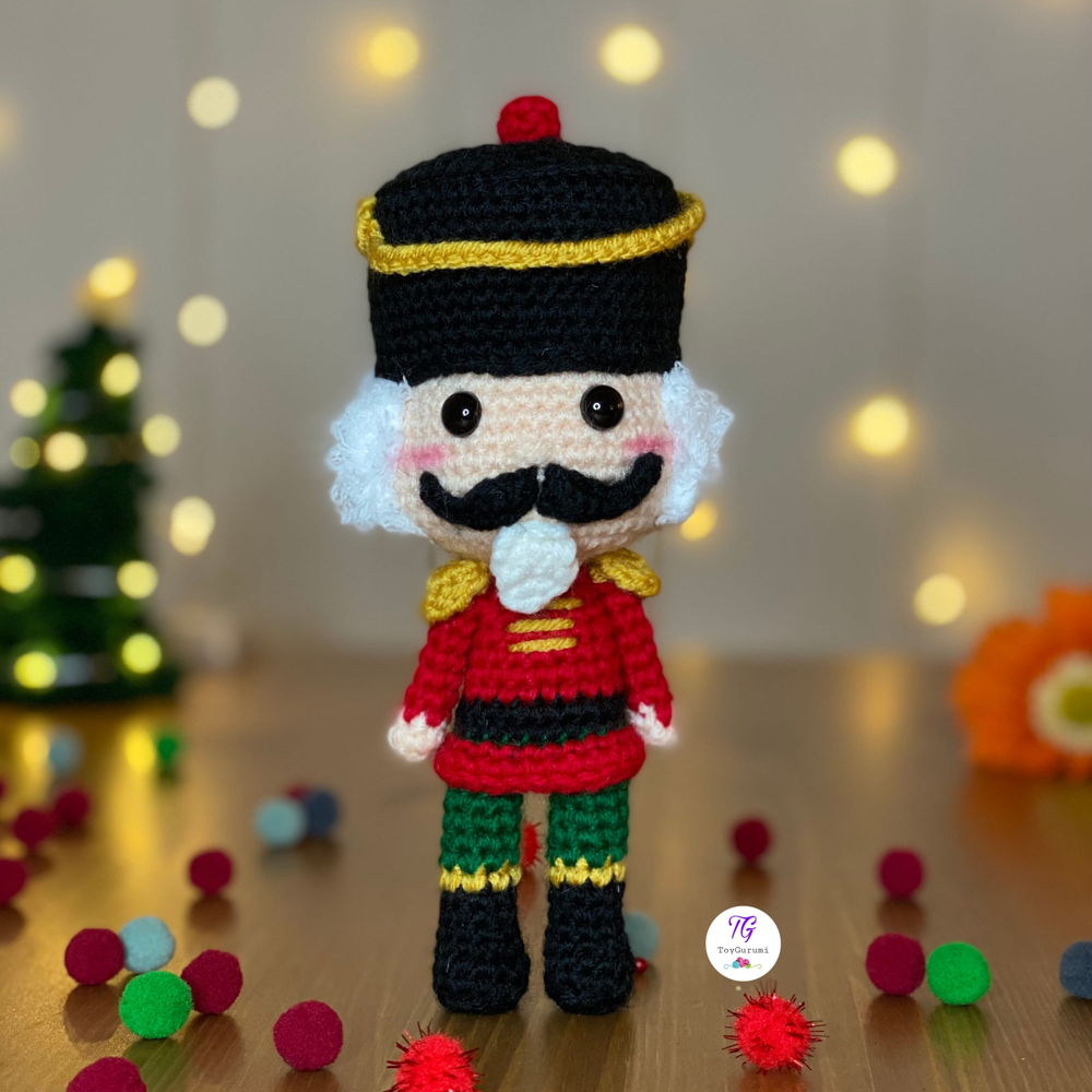 Nutcracker Amigurmi