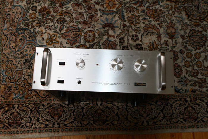 Accuphase P-20 Rare amp