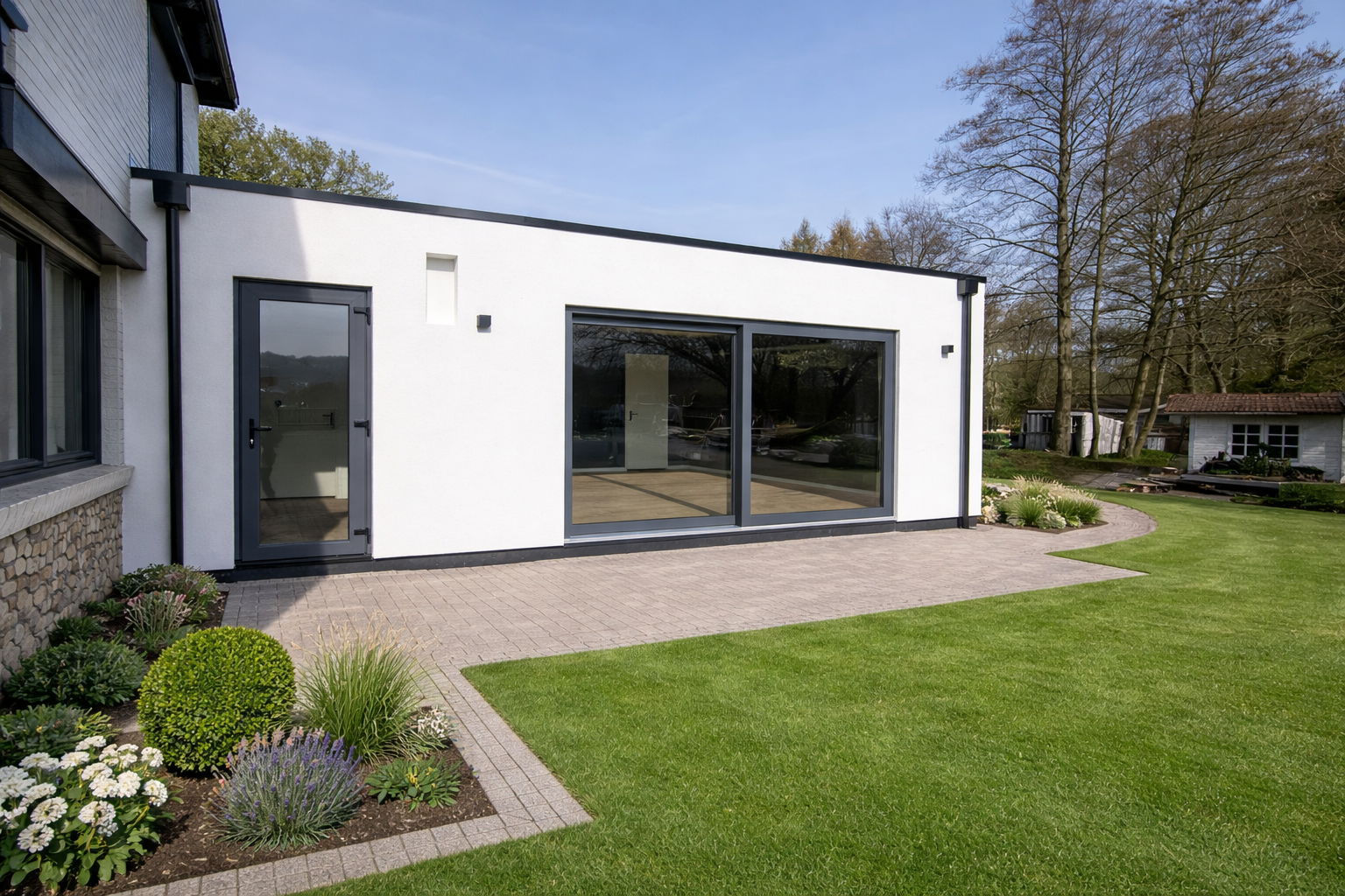 Aanbouw met extra ruimte — maatwerk project door BBS Systeembouw