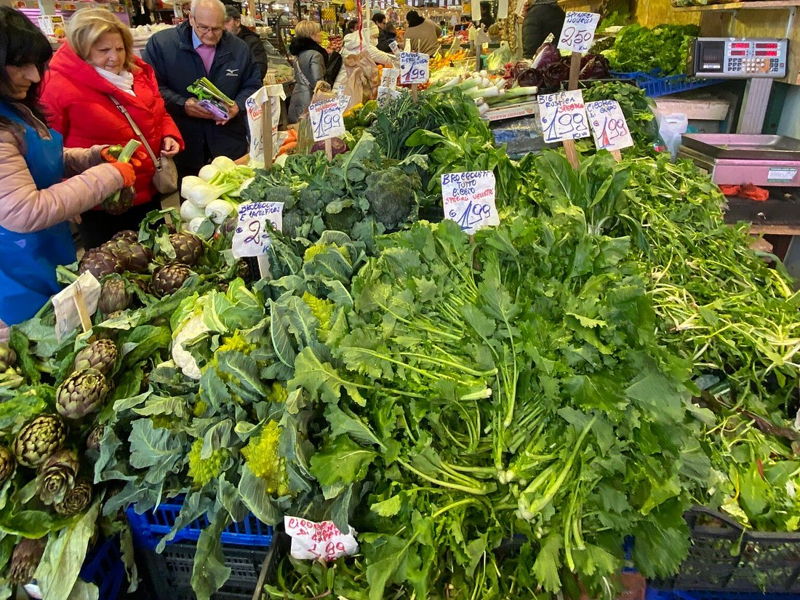 Kulinarische Touren Rom: Wein- und Gastronomietour auf dem Mercato Tuscolano