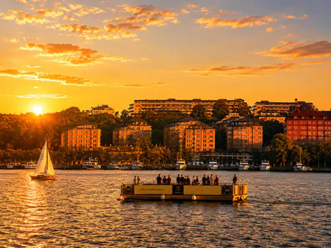 Kungsholmen 2-hour Live Music Raft Tour