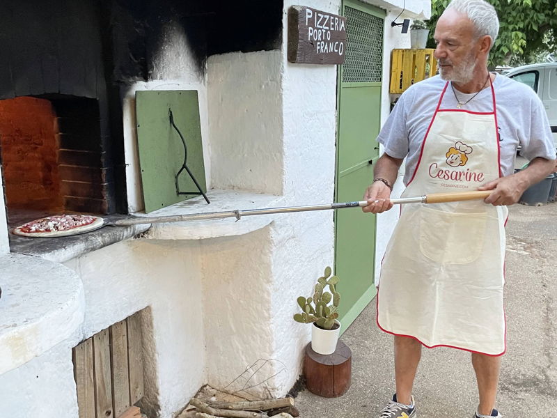 Cooking classes Noci: Pizza and Tiramisu in the Countryside  Olive and Traditions