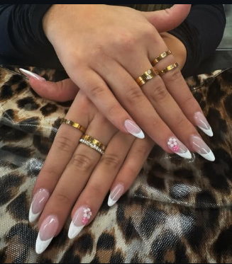 Nychi Nail Salone - Image 4