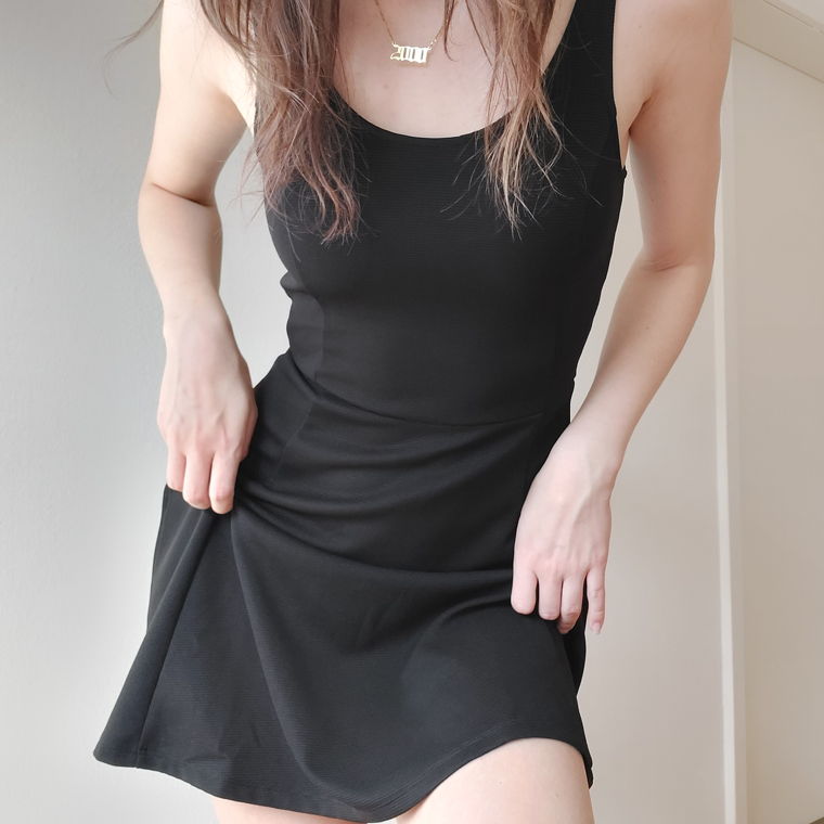 Black flowy dress
