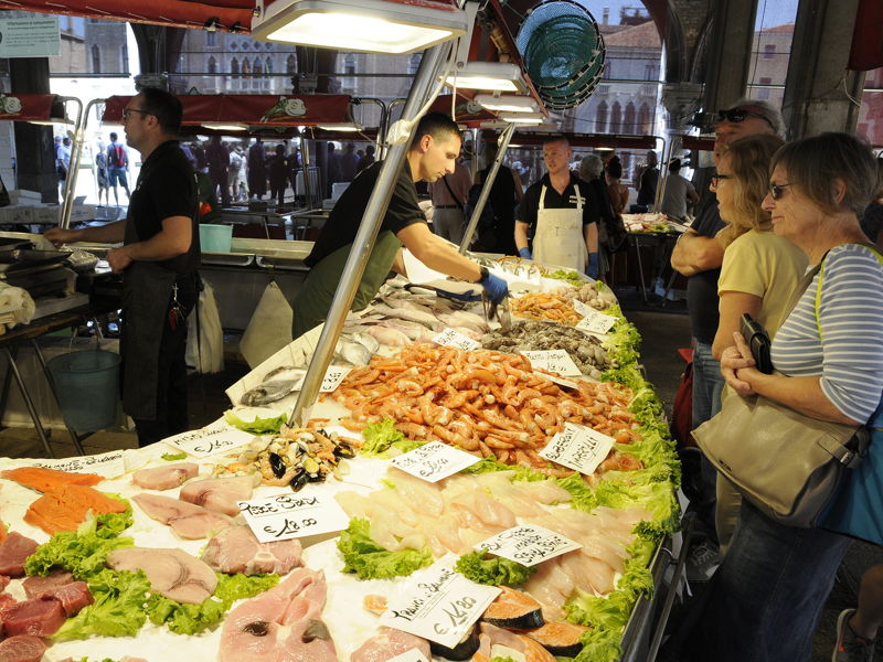 Kochkurse Venedig: Tour zum Rialto-Markt und Kochkurs in Venedig
