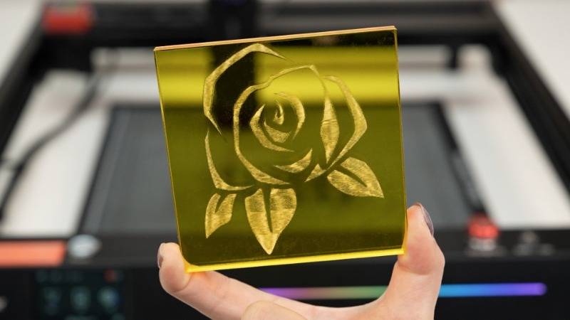 How To Laser Engrave on Acrylic 07-2