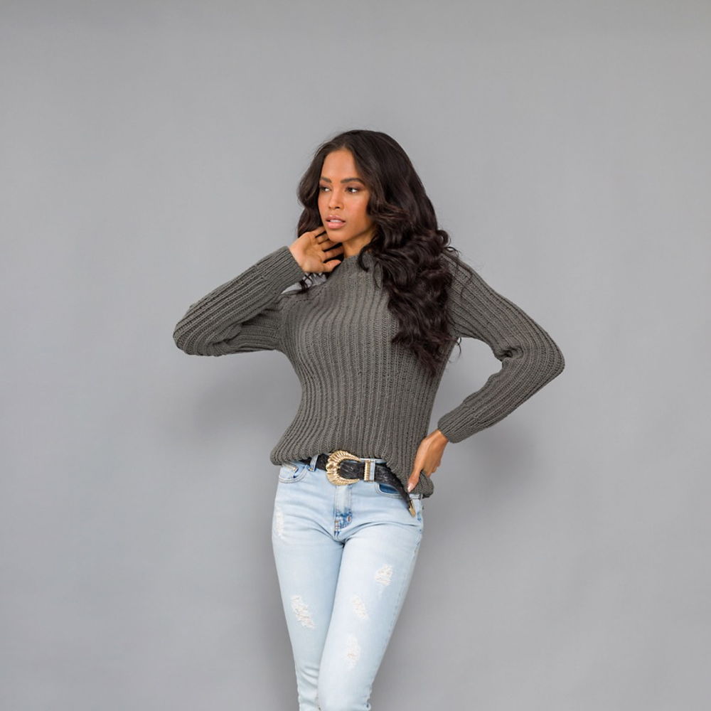 Charcoal Pullover Knitting Pattern