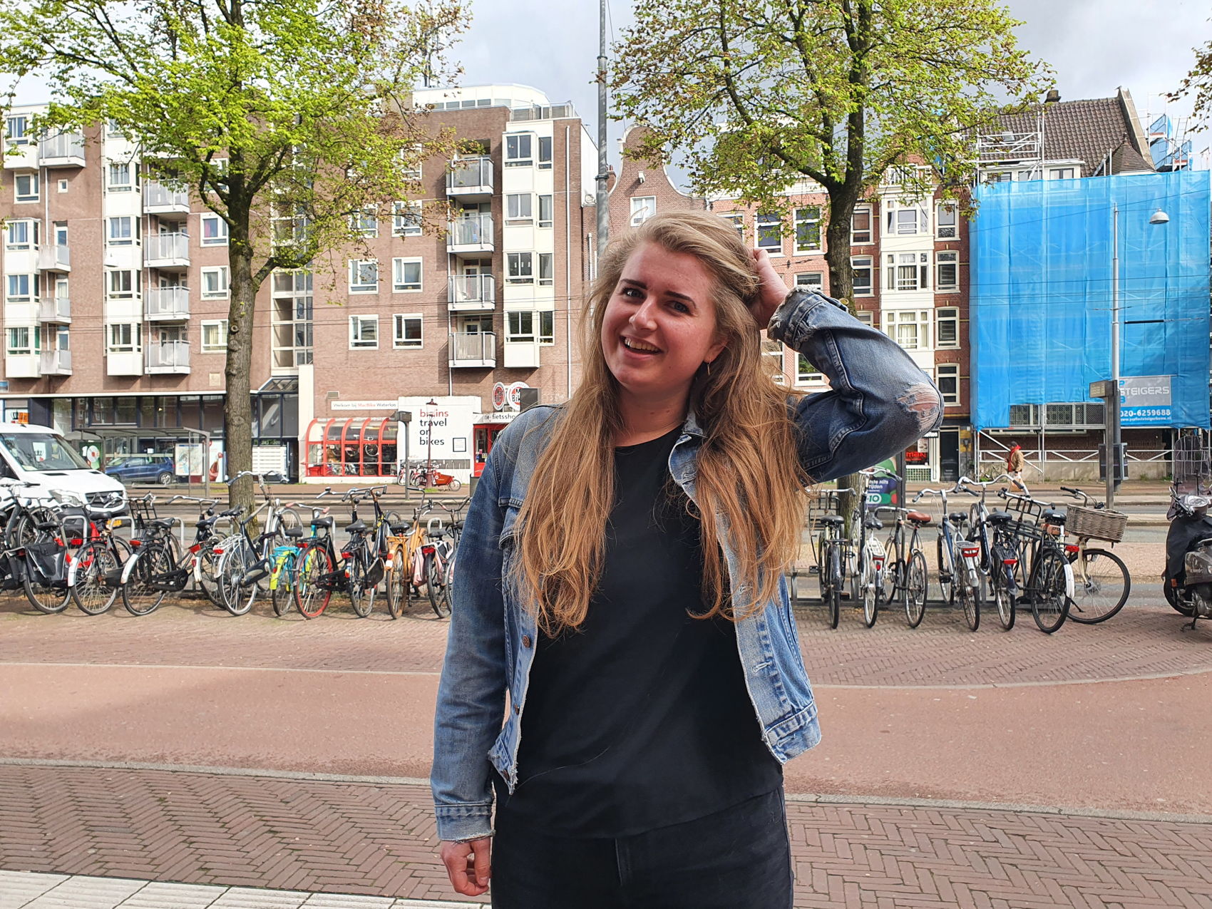 Foto van Rosie Louwe Kooijmans, projectsecretaris voor de concessieverlening Amsterdam en het Transitieprogramma Mobiliteit.
