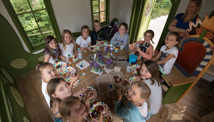 kindergeburtstag im baumhaus goggolori im freizeitpark ruhpolding