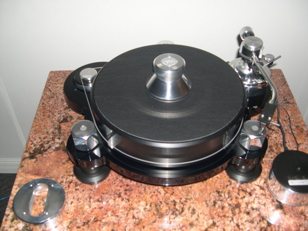 Acoustic Solid Machine Black Turntable McIntosh Wanted ...