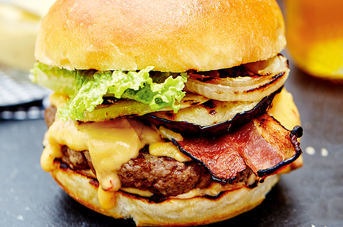 Burgers with Bacon and Chipotle Cheese Sauce