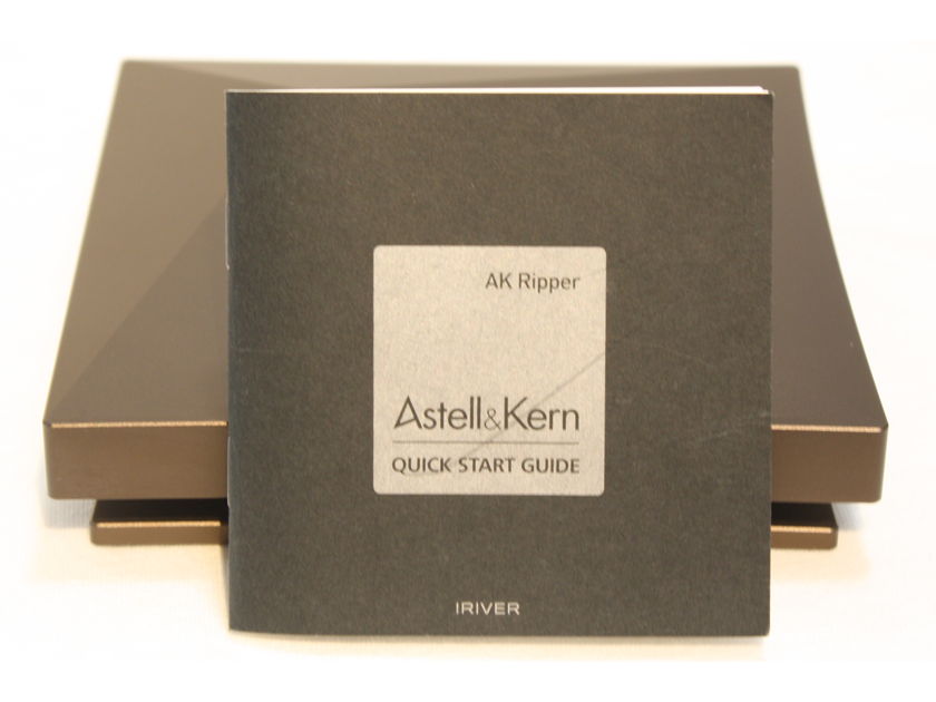 Astell & Kern PEM14 CD Ripper.