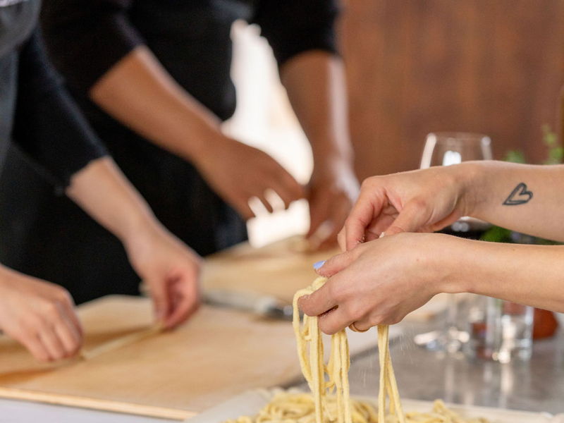 Cooking classes Pienza: Pici and Cantucci among the rolling hills of Val d'Orcia