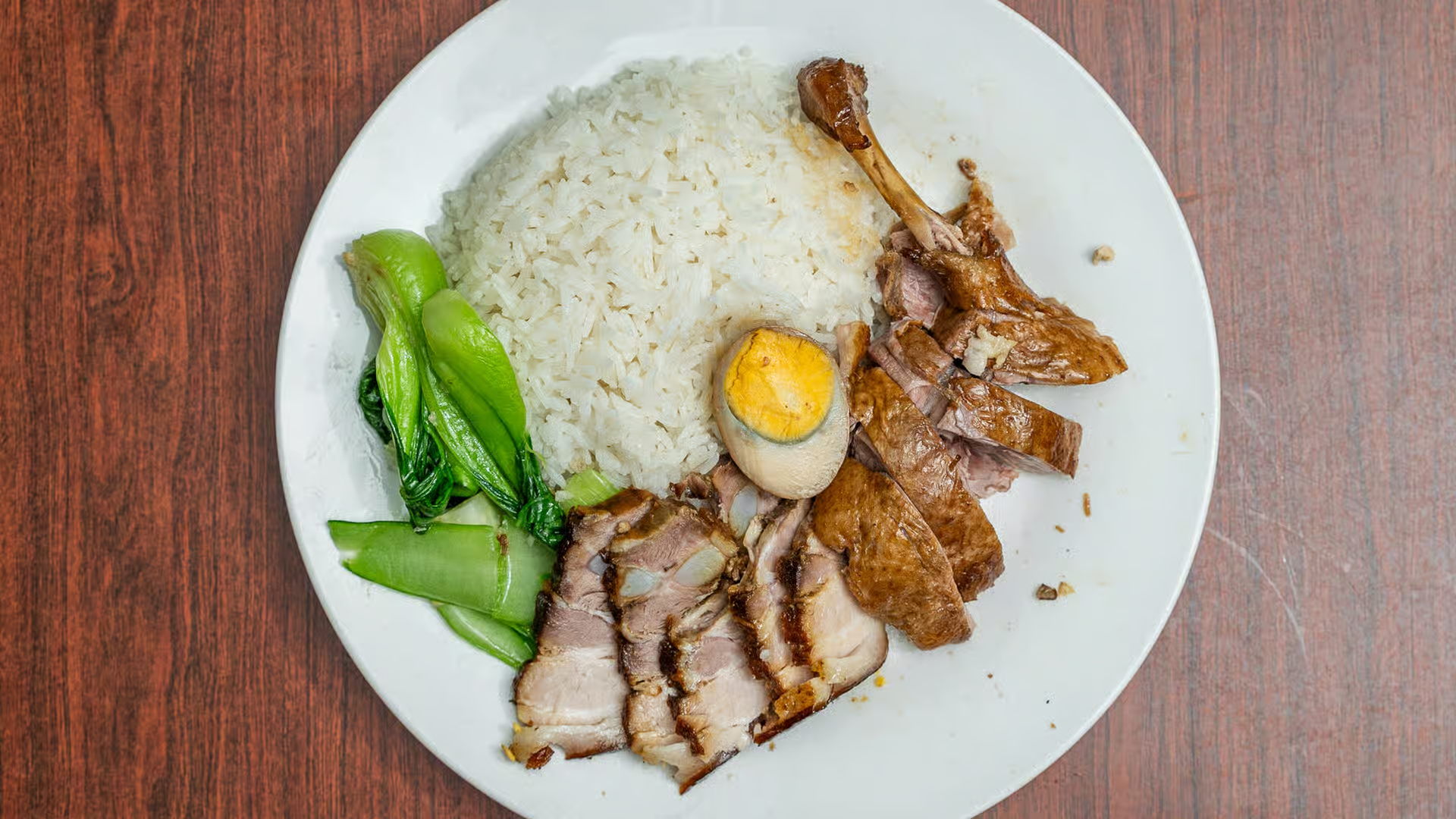 Damee Chaowei Restaurant - Image 4