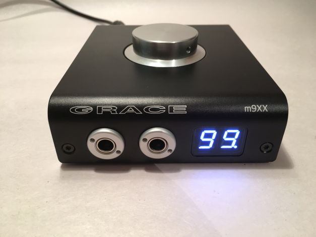 Grace Design m9xx DAC/Amp Bundled w/Moon Audio Black Dr...