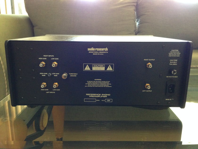 AUDIO RESEARCH REFERENCE PHONO PREAMPLIFIER