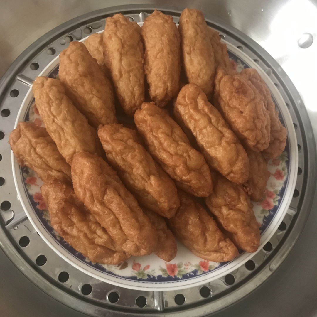 Mum made delicious and bouncy fried fish cakes 👍🏻😁
