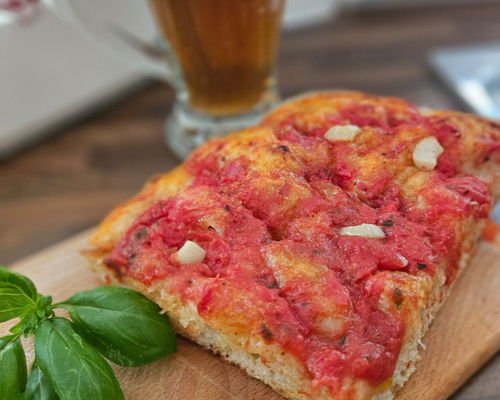 Corsi di cucina Bressanone: Mani in pasta: laboratorio di pizza in teglia e pizzelle
