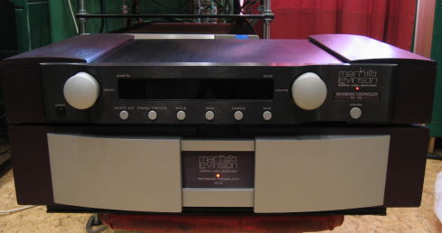 Mark Levinson No 32 Reference Preamplifier
