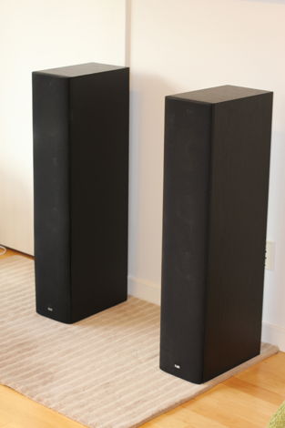 B&W 683 Three-way Floorstanding Speakers