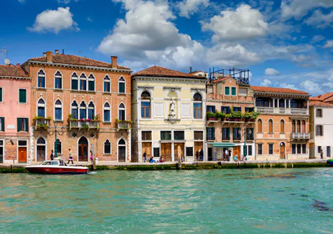 Private Accademia Gallery and Dorsoduro Tour