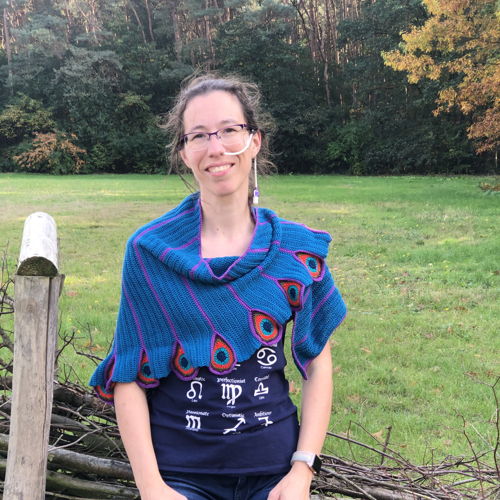 Gehäkelter Drachenschal Pauwla