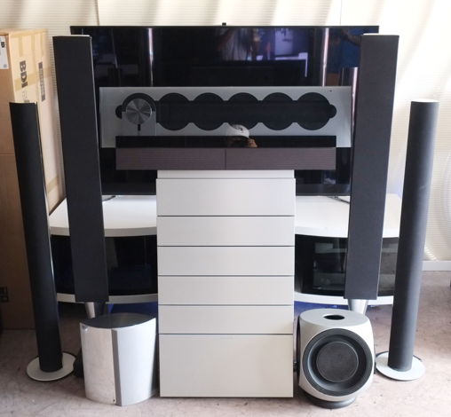 BANG & OLUFSEN BEOSOUND 9000  AND COMPLETE SYSTEM AVAIL...