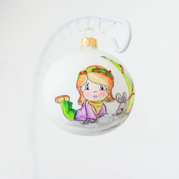 80mm Little Girl with holly headband hand painted