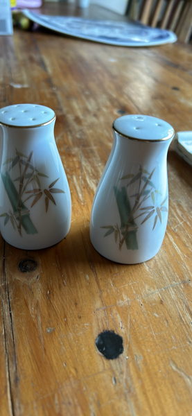 Noritake Vintage Dinner Set Design Canton Bamboo Pattern - Image 6