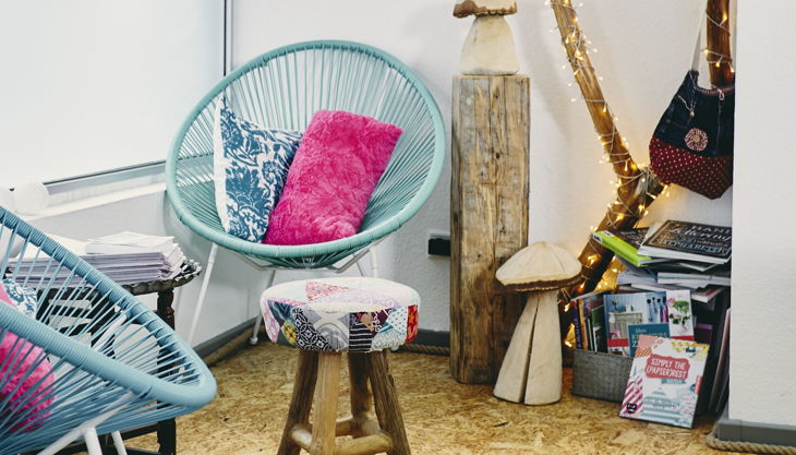 bester geburtstagde kreativ huhn huhn atelier sessel gemütlich