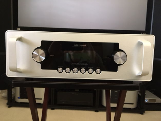 Audio Research LS28 New Model Preamp - Mint Condition -...