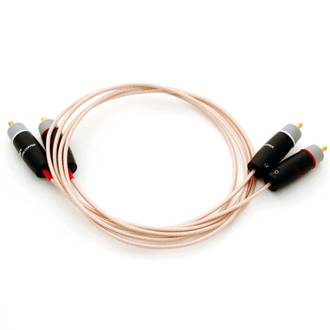 1 pair CablePro Reflection 3' audio cables