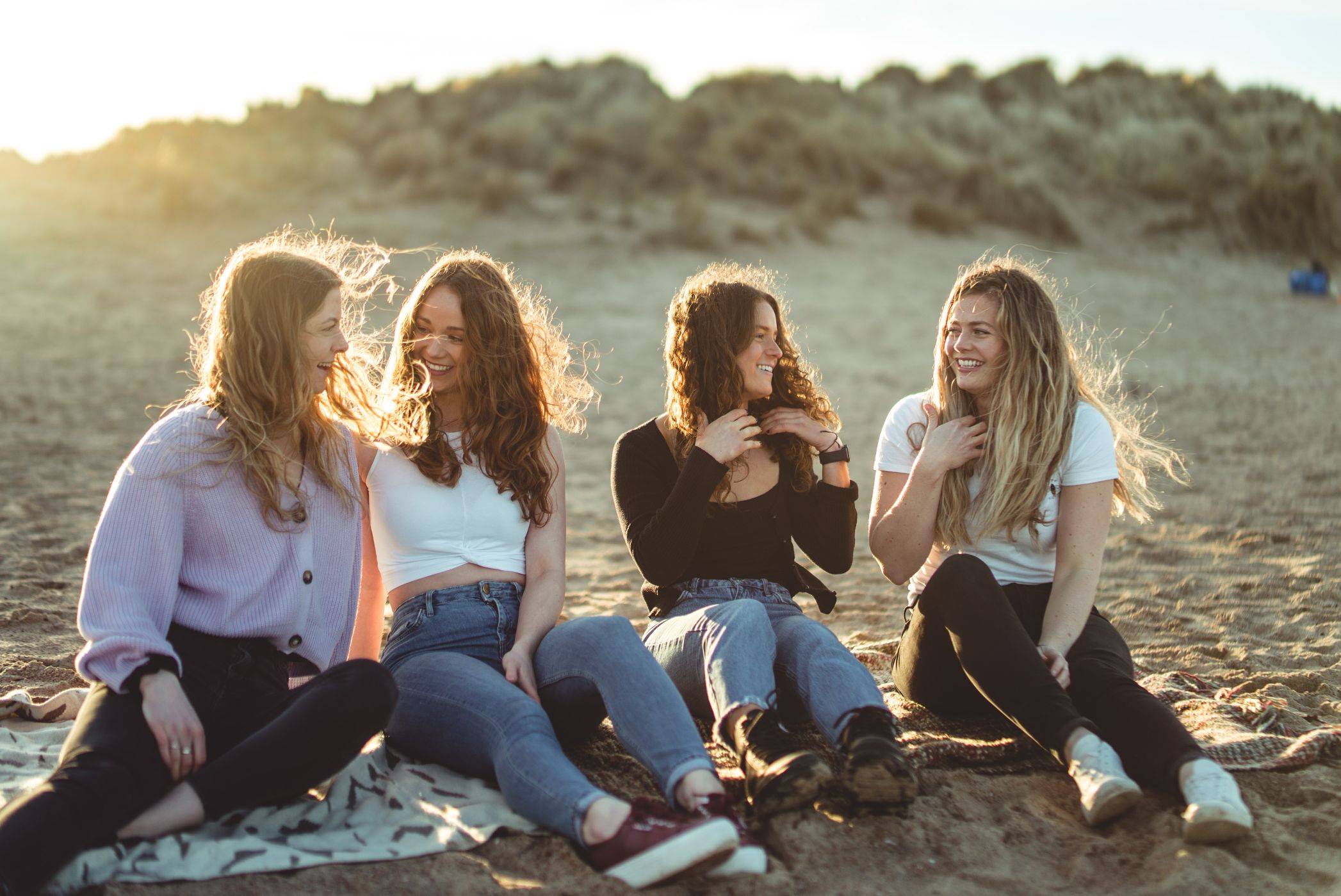 picture of girls with wavy hair