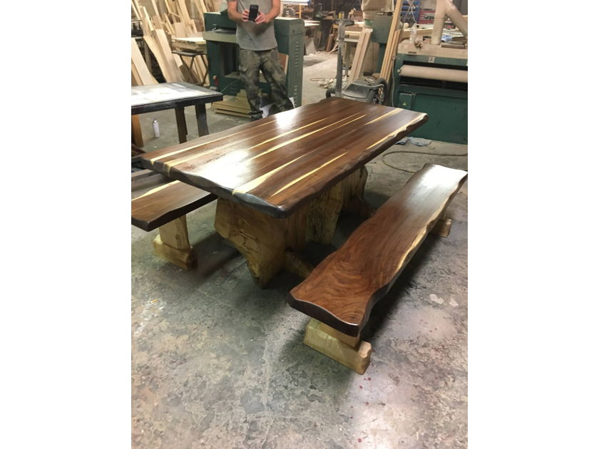 TIMBERNATION WALNUT Tree Table