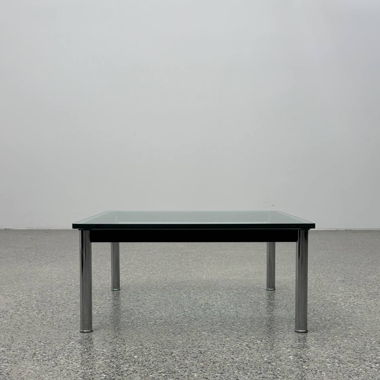 LC10 Couchtisch von Le Corbusier für Cassina