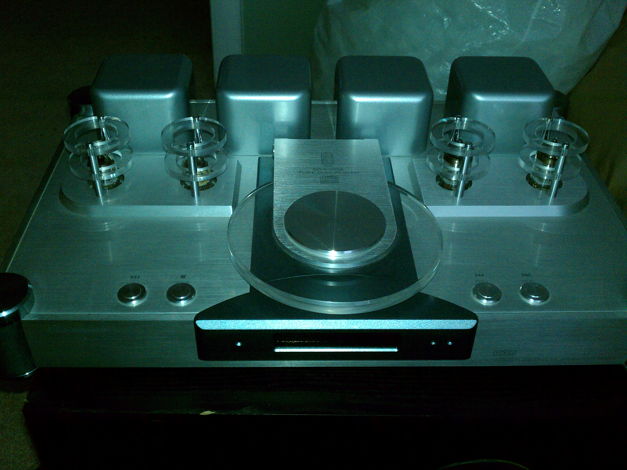 Shanling  CD T-100 CD player