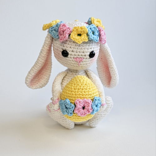 Paaskonijntje Pam amigurumi