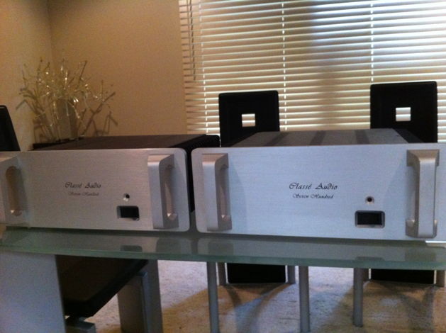 Classe M700 Mono Block Amplifiers