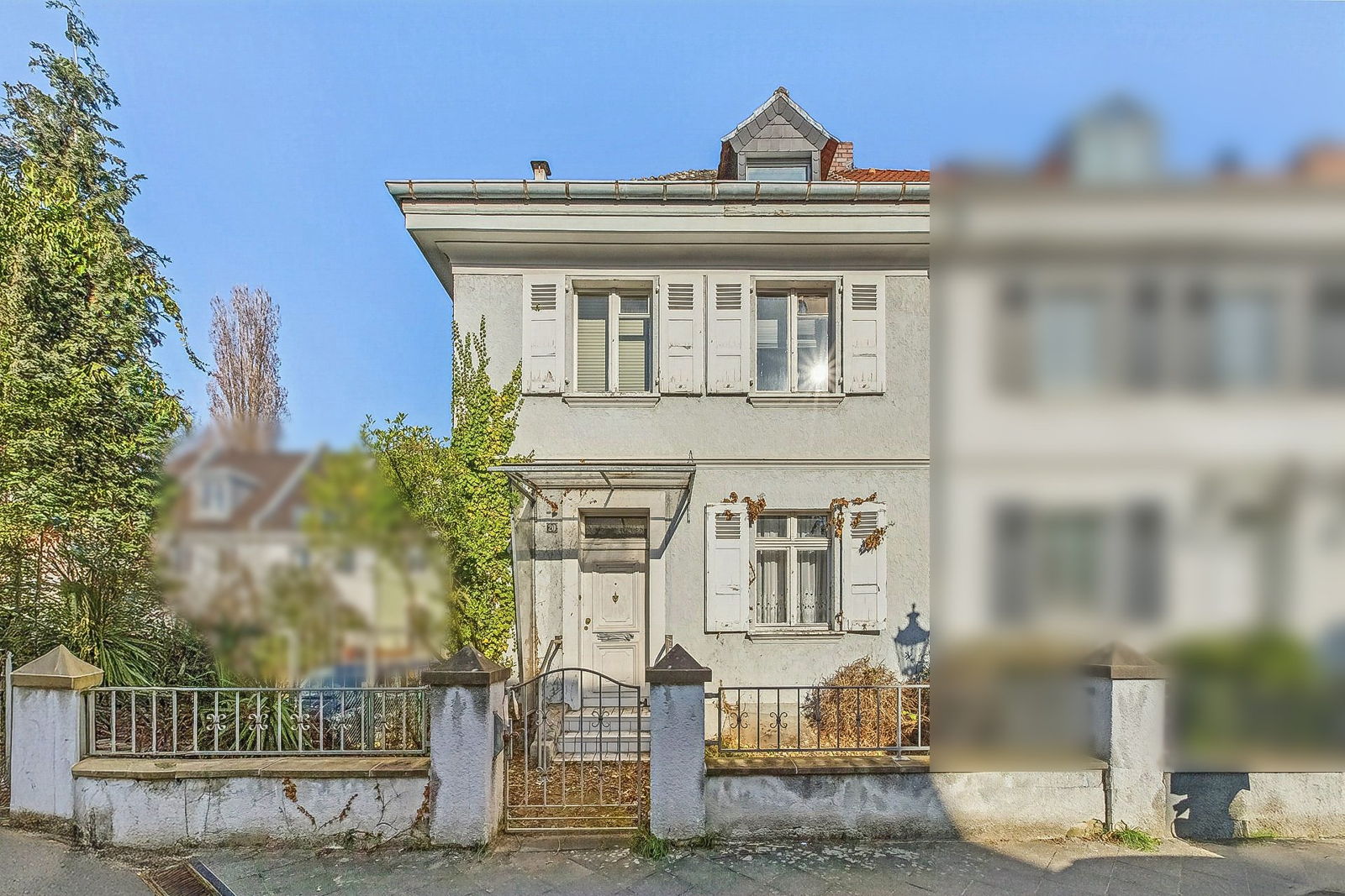 Renovate or build anew in Oberkassel