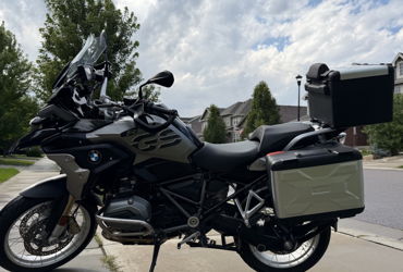2018 BMW R 1200 GS motorcycle for rent near Longmont, CO