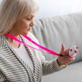 elderly_woman_with_panic_alarm