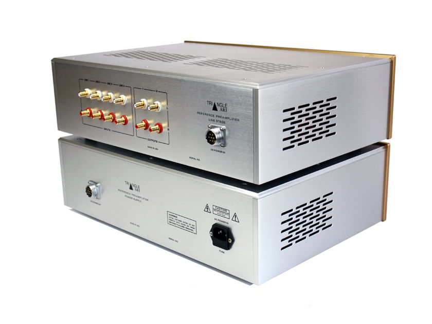 TRIANGLEART REFERENCE TUBE PREAMPLIFIER WITH REMOTE CONTROL