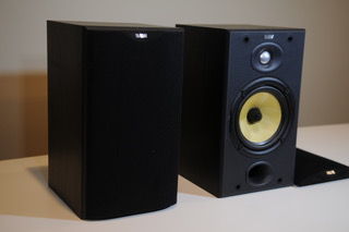 Bowers & Wilkins DM 602 S2 monitor
