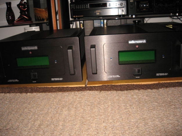 Audio Research Reference 210  Monoblocks Amplifiers