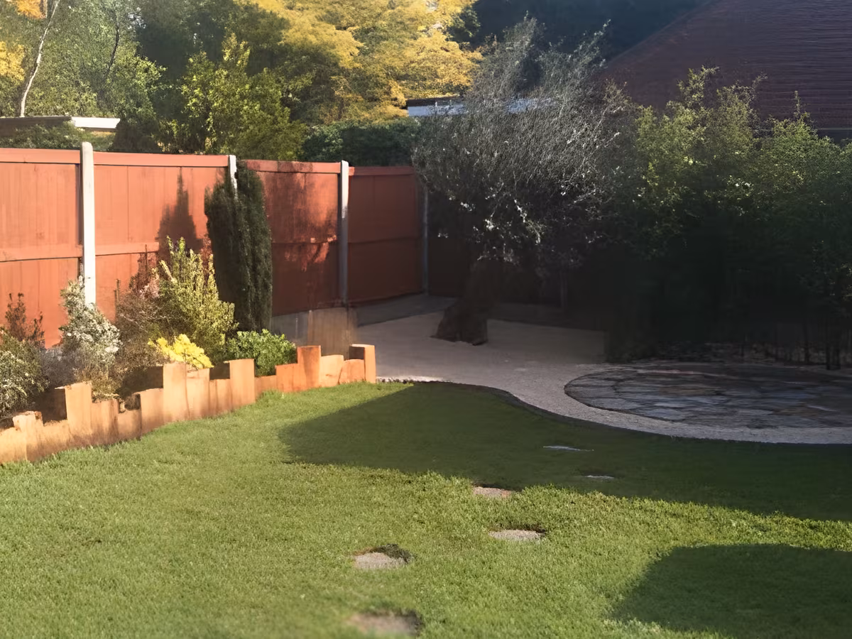 essex gardening services gardener romford london