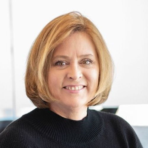 Carolyn  Maury