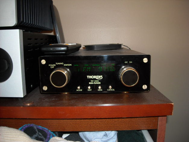 Thorens TRT-2000 RDS AM/FM Tuner