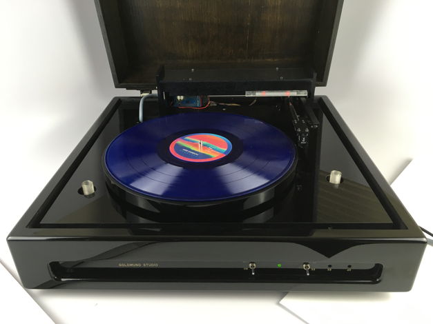 Goldmund Studio Linear Tracking Turntable with T3F PL8 ...