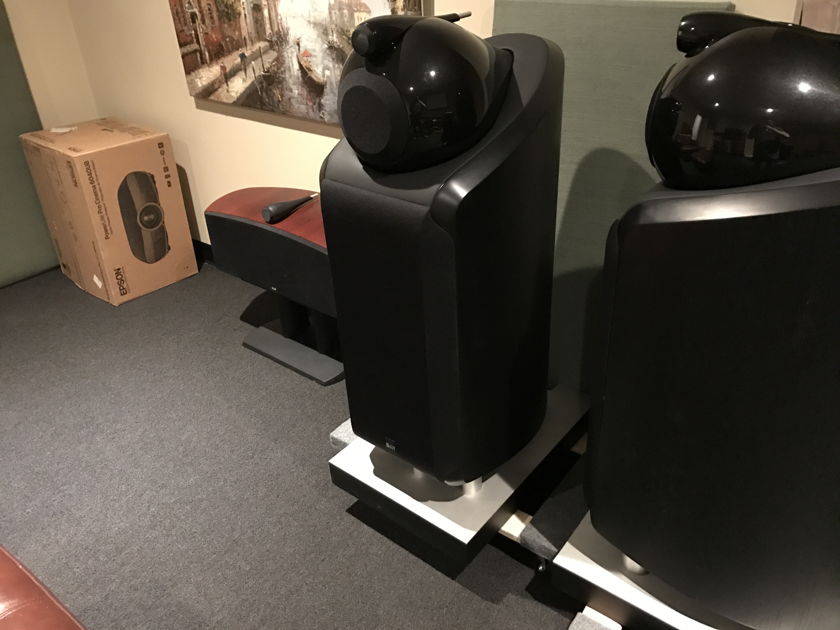 B&W 800D Loudspeakers  in black color box and papers